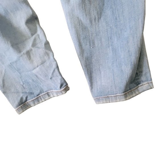 Torrid Womens Plus Size 20 Girlfriend Jeans Ripped Destruction - Picture 9 of 10